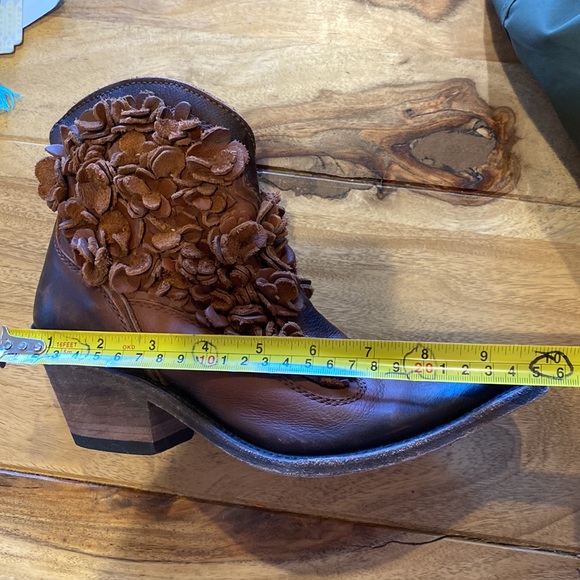 Liberty Black bootie - Picture 4 of 5